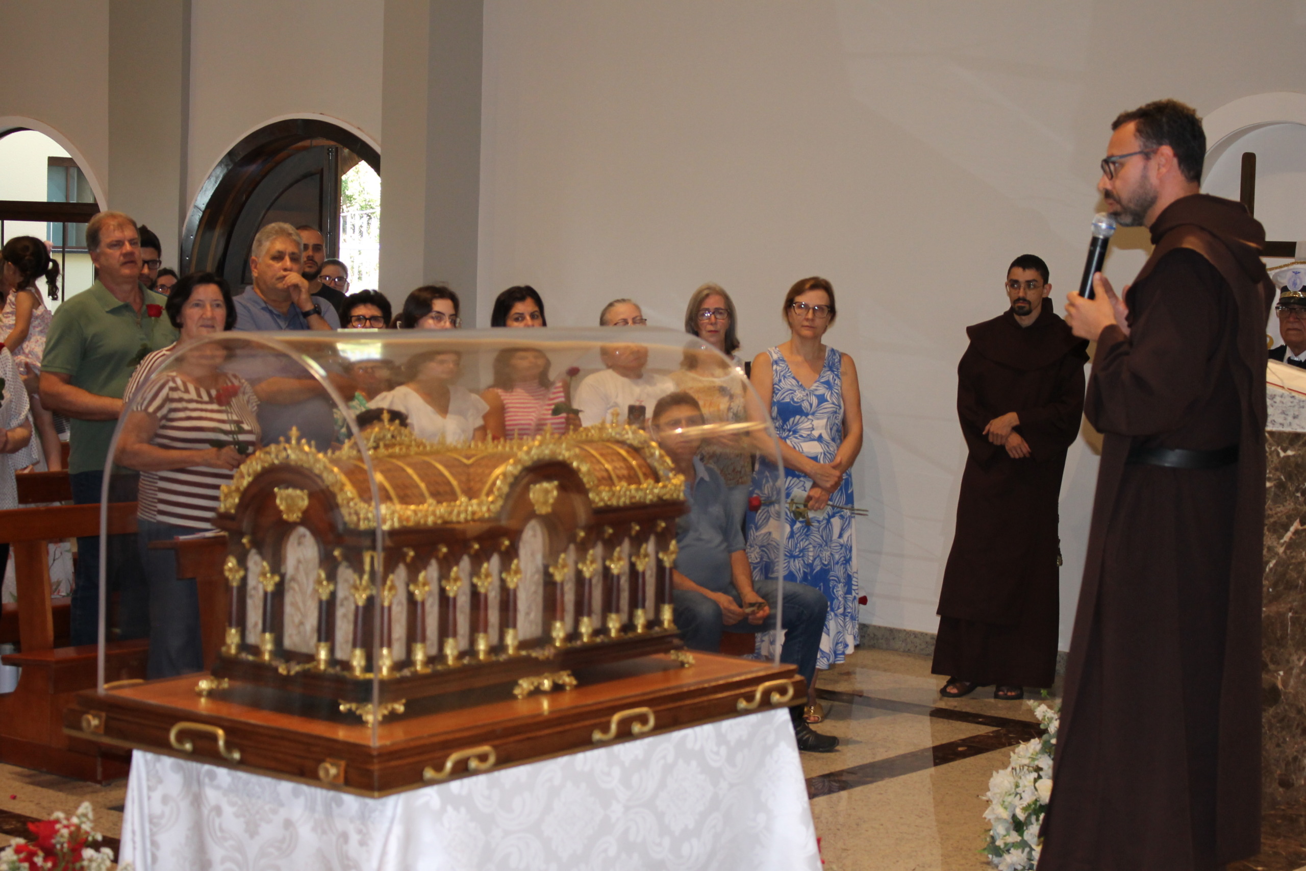 Nossa Senhora da Glória - Paróquias - Diocese de Palmas